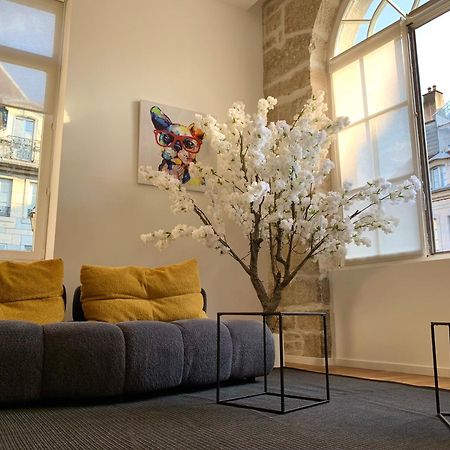 Les Fabuleux Appartements Du Coeur De Ville - Place Victor Hugo Besançon Eksteriør billede