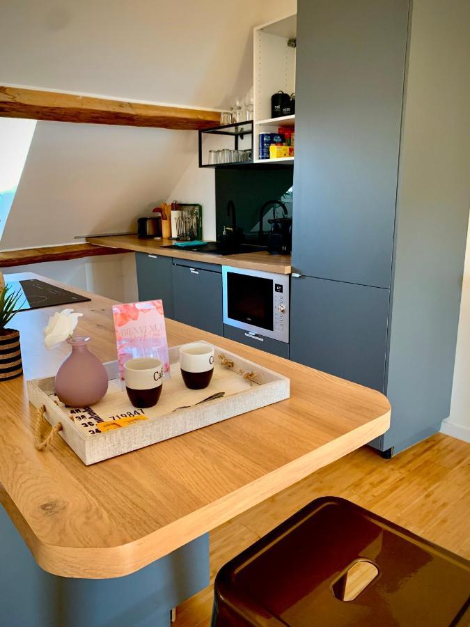 Les Fabuleux Appartements Du Coeur De Ville - Place Victor Hugo Besançon Eksteriør billede