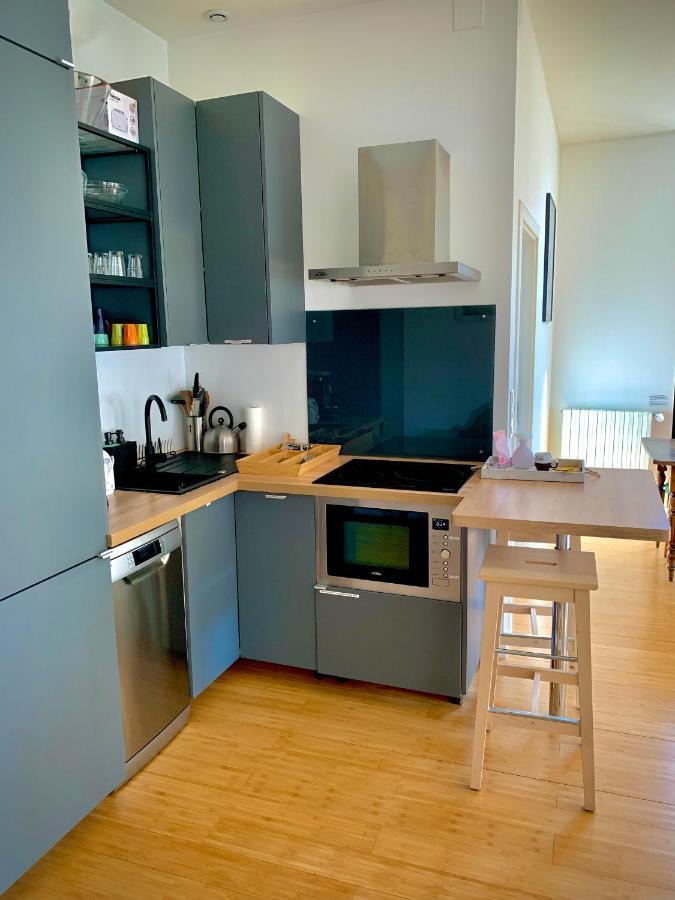Les Fabuleux Appartements Du Coeur De Ville - Place Victor Hugo Besançon Eksteriør billede