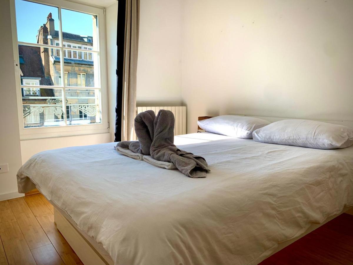 Les Fabuleux Appartements Du Coeur De Ville - Place Victor Hugo Besançon Eksteriør billede