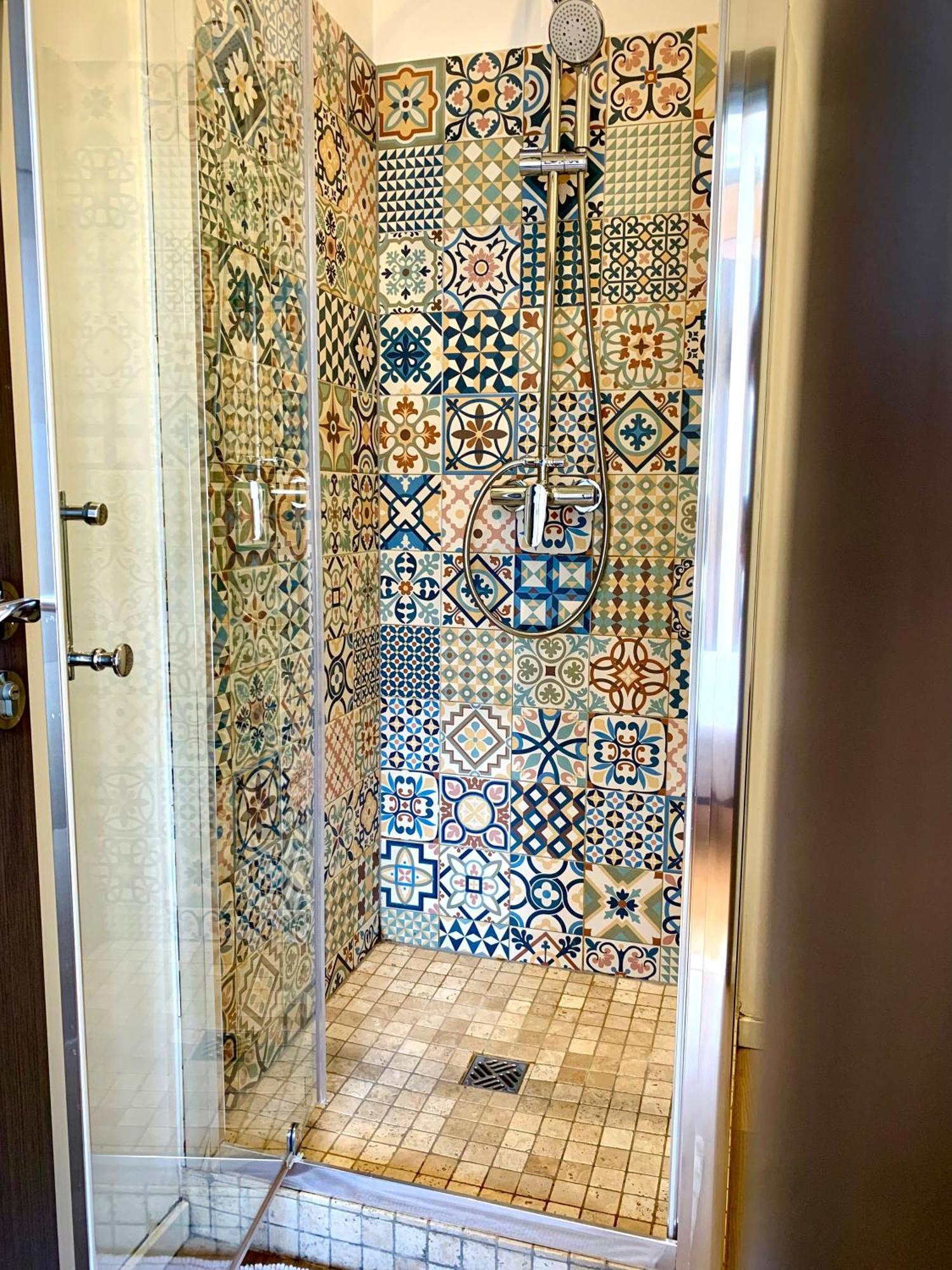 Les Fabuleux Appartements Du Coeur De Ville - Place Victor Hugo Besançon Værelse billede