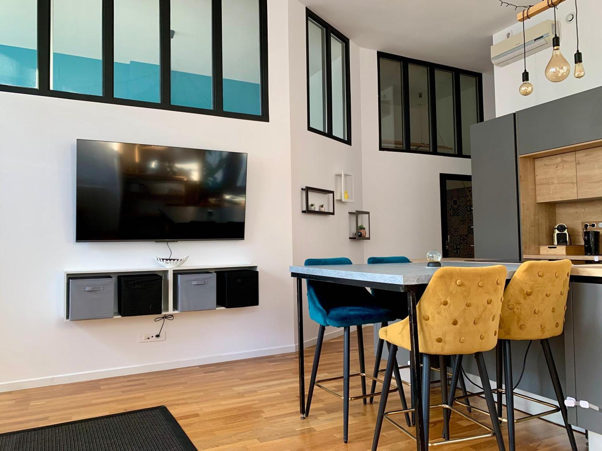 Les Fabuleux Appartements Du Coeur De Ville - Place Victor Hugo Besançon Eksteriør billede